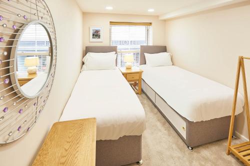 Host & Stay - Harbour View Apartment Image 1