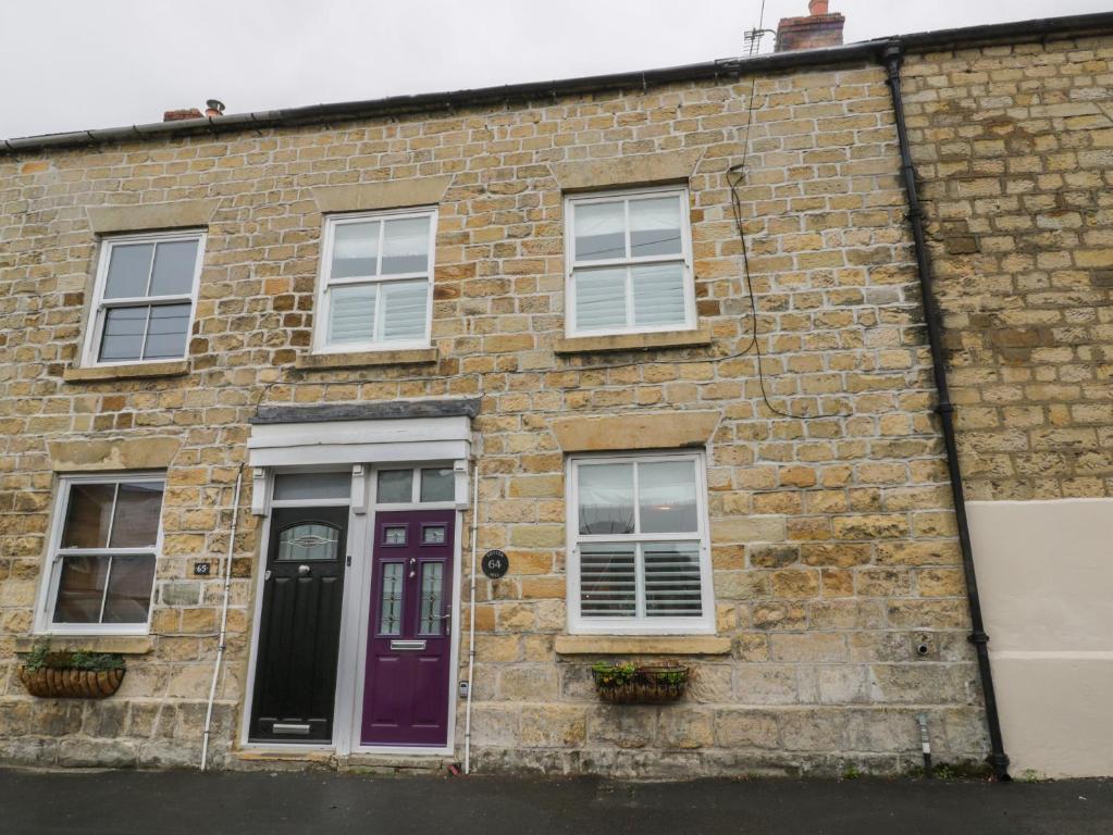 64 Potter Hill Image 2