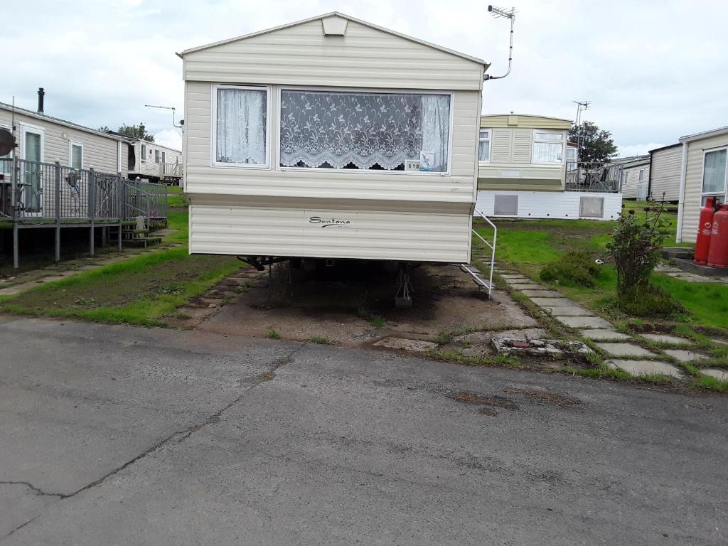 Davies Van Image 3
