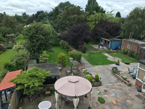Acorn Guest House in Hull Image 2
