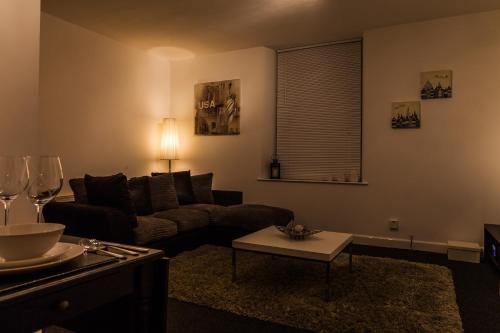 Station Suite – Simple2let Serviced Apartments Image 1