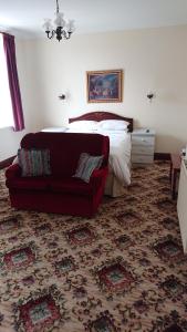Viking Hotel Image 1