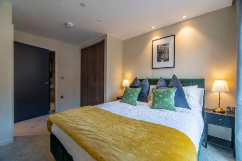 Entire 1 Bed - Number 23 - The Cosy Collection Ltd Image 1