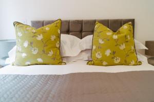 York Riverside Apartments Image 3