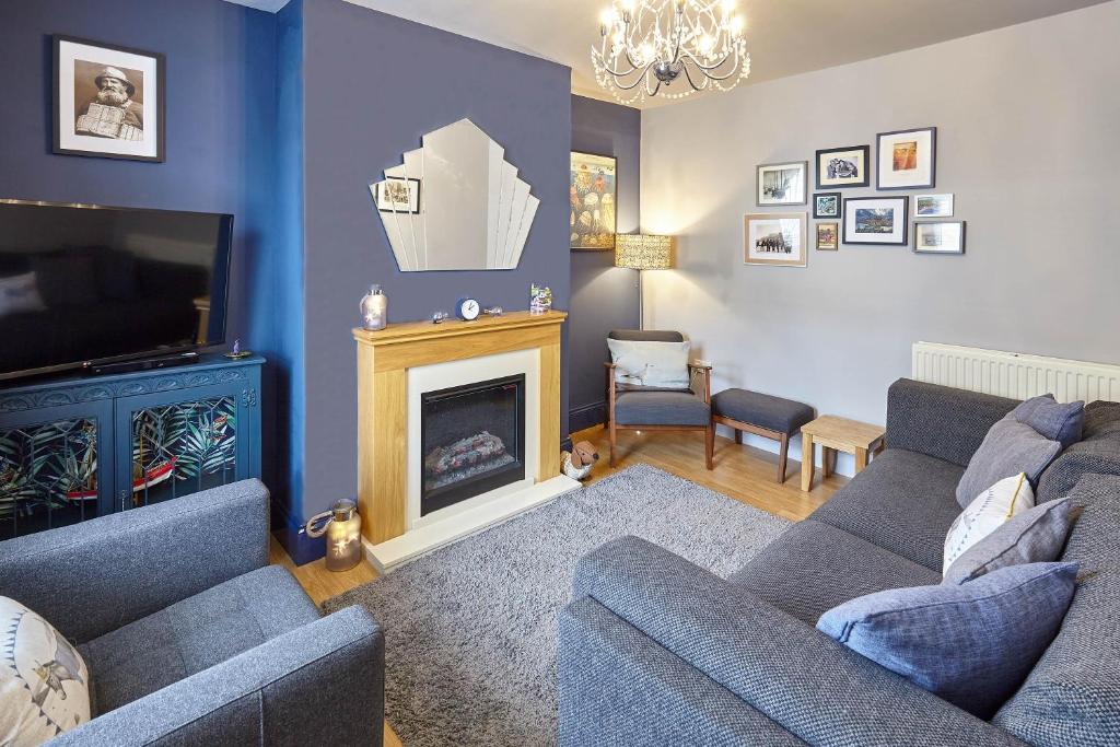 Host & Stay - May House Image 3
