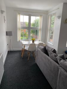 Cooperage House All Ensuite Property - Sleeps 18 Image 2