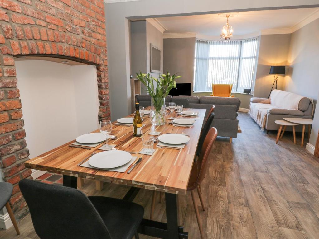 119 Hilderthorpe Road Image 3