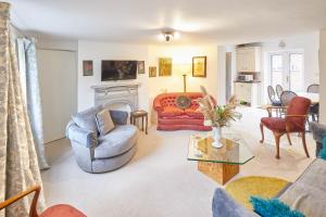 Host & Stay - Rose Cottage Image 1