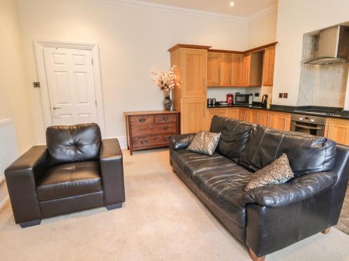 Flat 4, Whitby Image 2