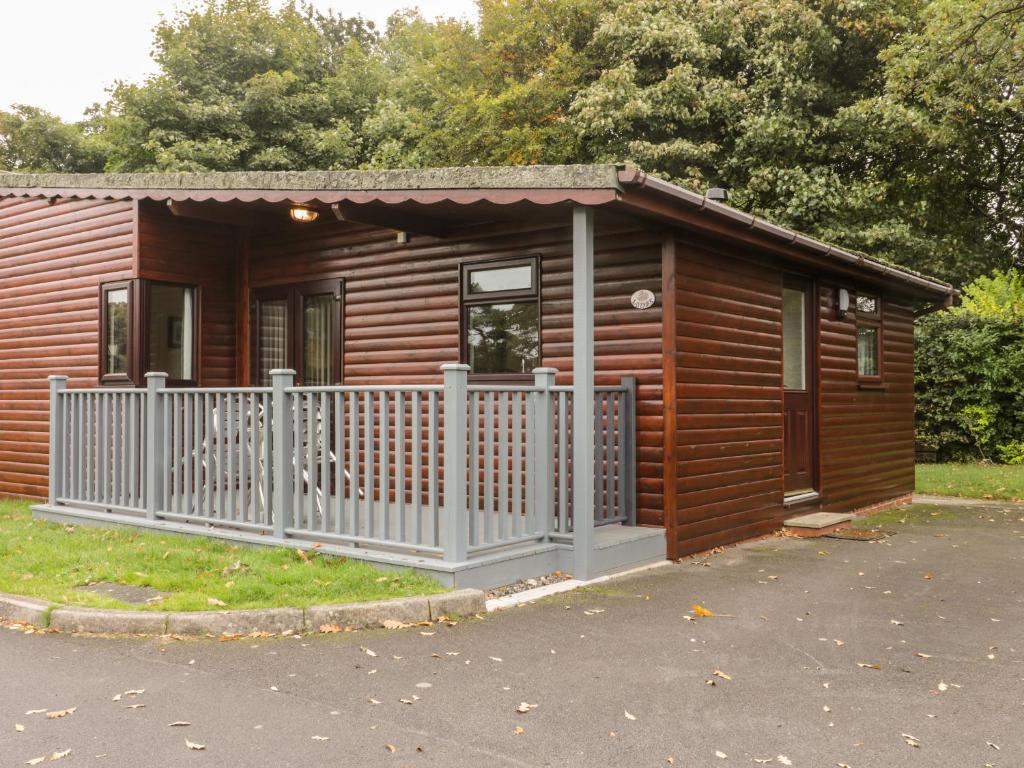 Lavender Lodge Image 1