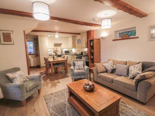 Ramblers Cottage Image 1