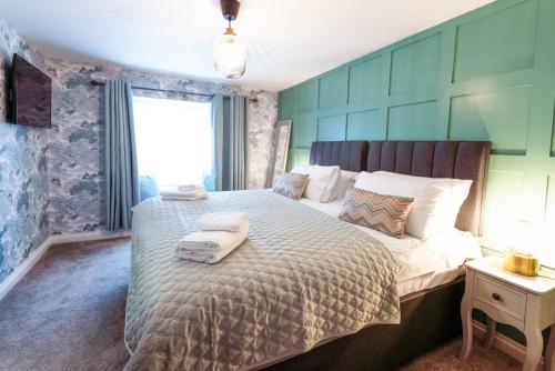 Host & Stay - Iris Cottage Image 3