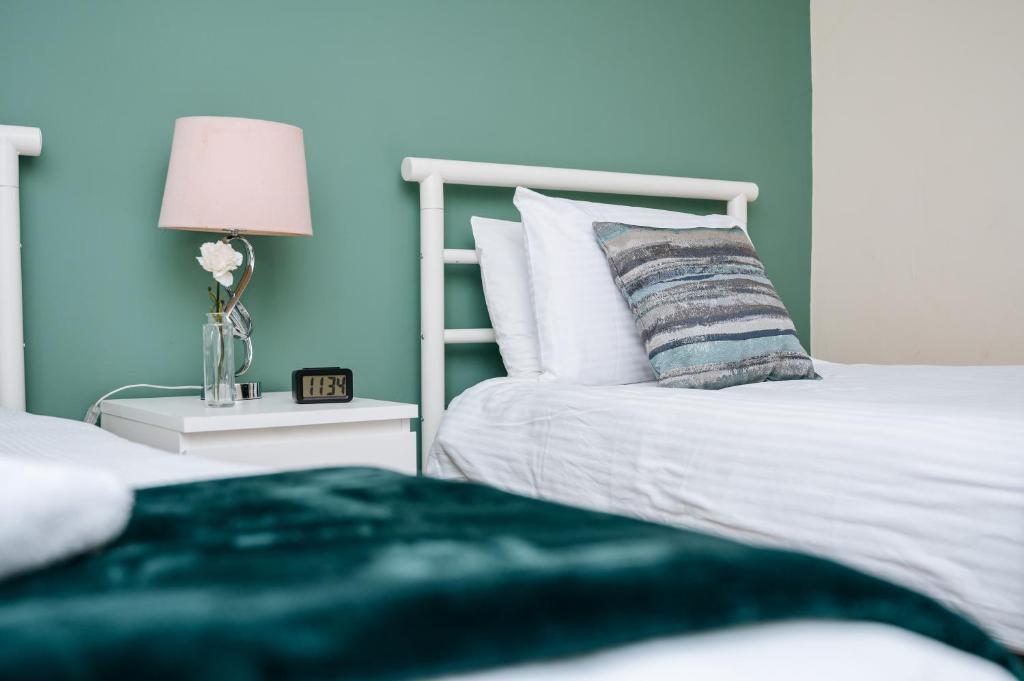 Woodhouse Lodge Image 3