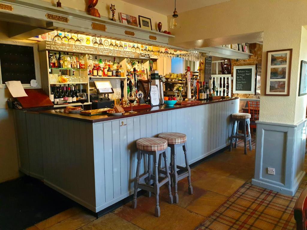 The Clarendon Country Pub with rooms Image 1