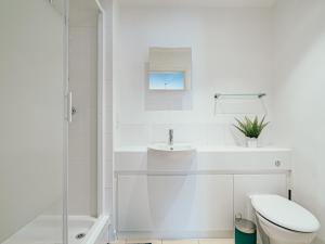 Jyde Apartments - Sheffield City Centre Image 3