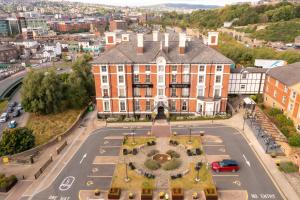 Crowne Plaza - Sheffield, an IHG Hotel Image 3
