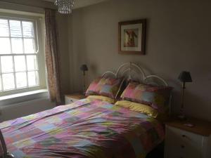 Rustic cottage, garden, near amenities, wifi Image 2