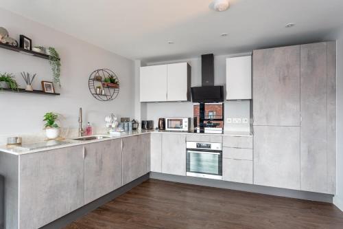 Stunning 2 bed apartment in a brand new development Image 2