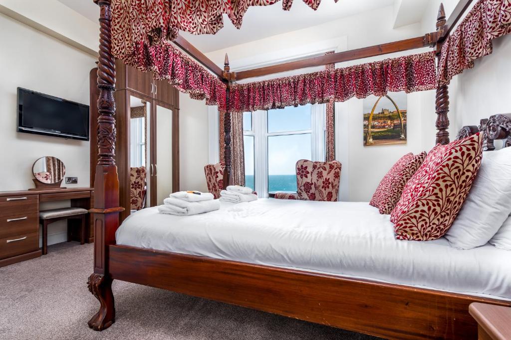 Riviera Guesthouse Image 2