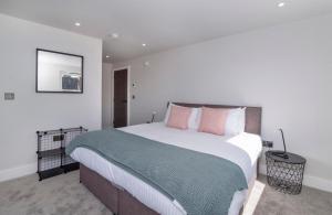 City Apartments - The Old Hotel Image 5