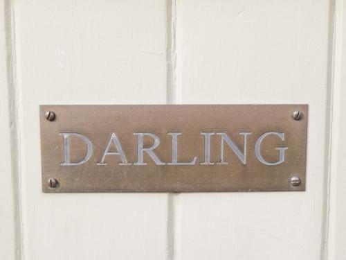 Darling Cottage 2-bed Image 2
