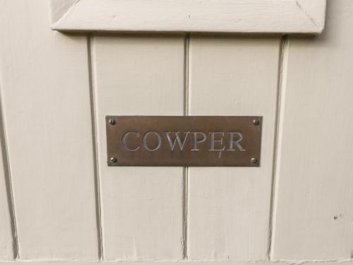 Cowper Cottage 2-bed Image 2