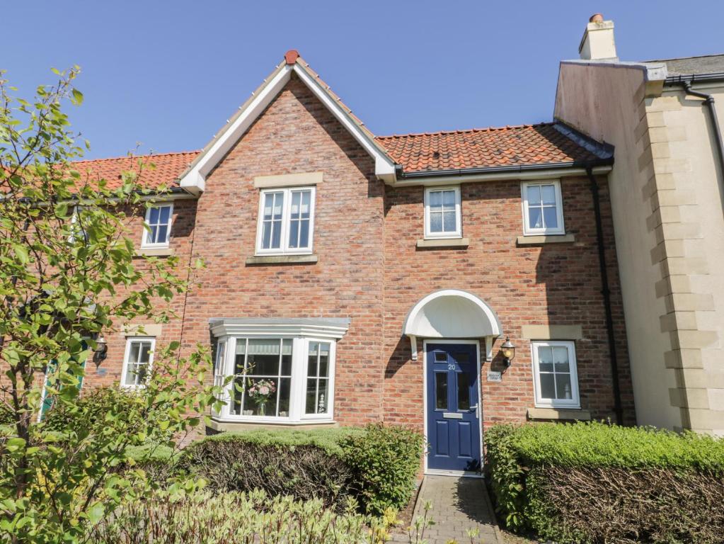 White Rose Cottage, Filey Image 1