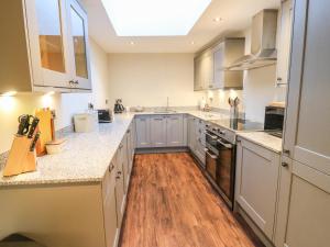 Fogga Croft Cottage, Skipton Image 3