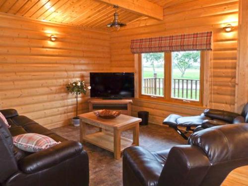 Cornfield Lodge Image 2