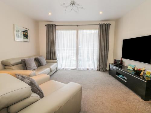 Scarborough Apartments - Two Bed (2), Scarborough Image 5