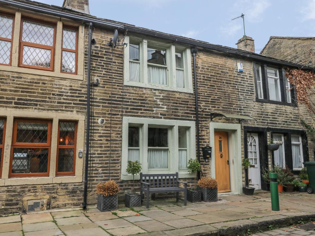 Bay Cottage, Keighley Image 2