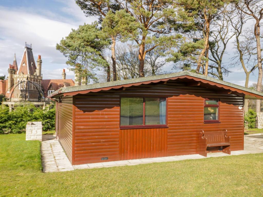 Foxglove Lodge Image 2