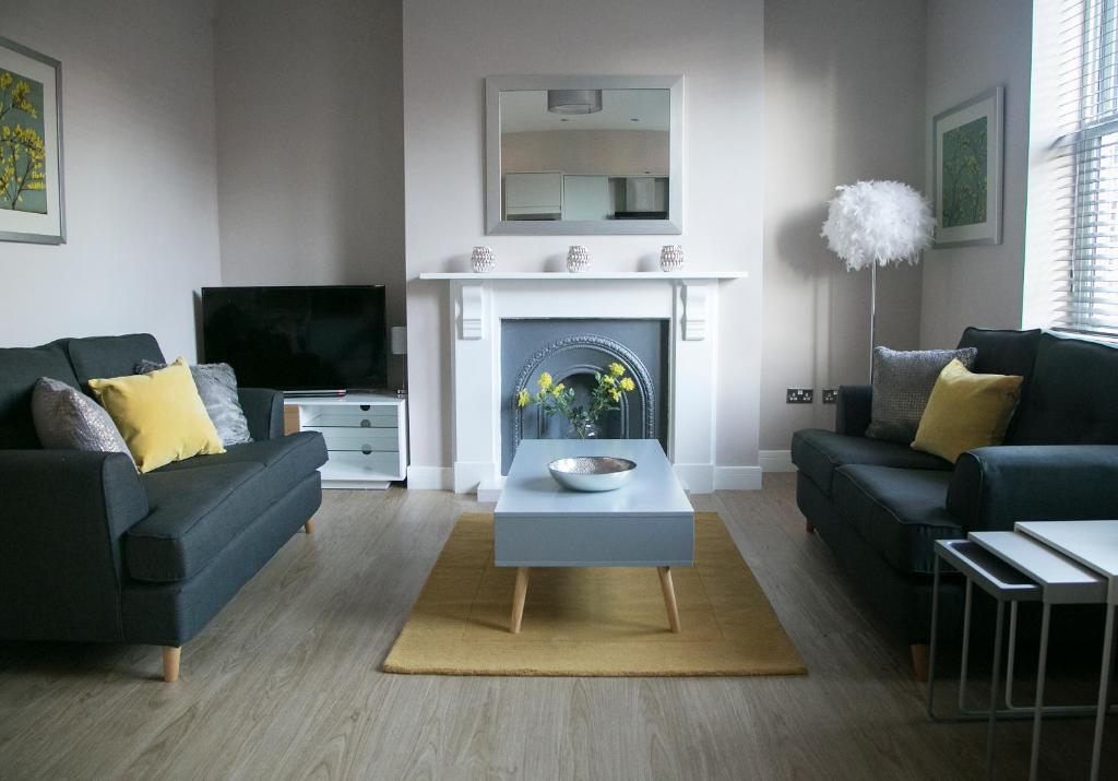 Harrogate Central 2 bedroom apt Alpha Spa Image 1
