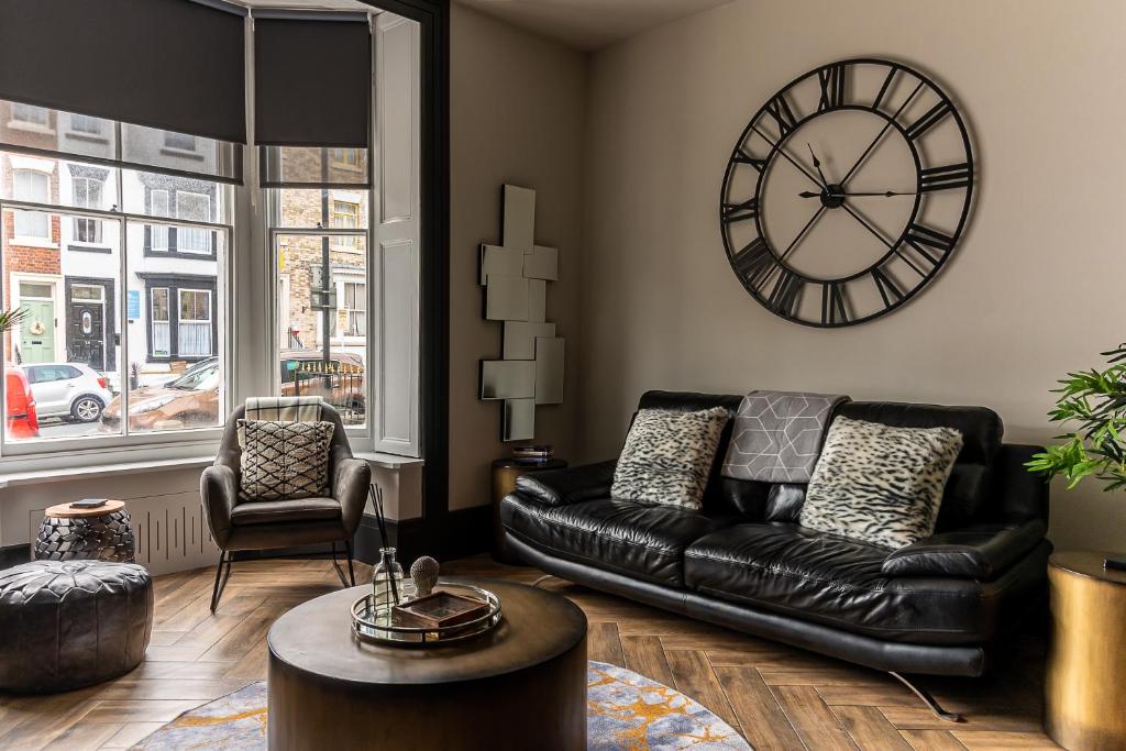 Apartment unique Image 2
