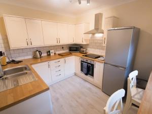 53 Hampton Road Image 3