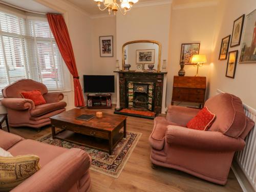 Victoria Cottage, Redcar Image 2