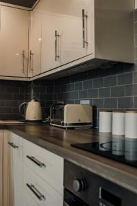 Apartments-DealHouse Image 3