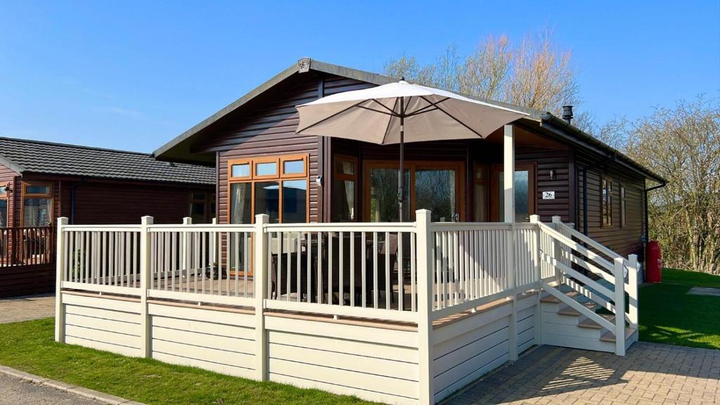 Sunny Retreat Lodge Image 3