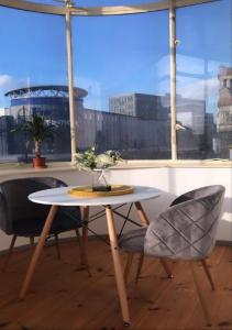 Best Priced Apartment In Doncaster #19 Image 1