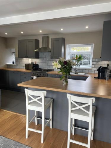 Heather Cottage - 2 Bedroom Home West Yorkshire Image 1