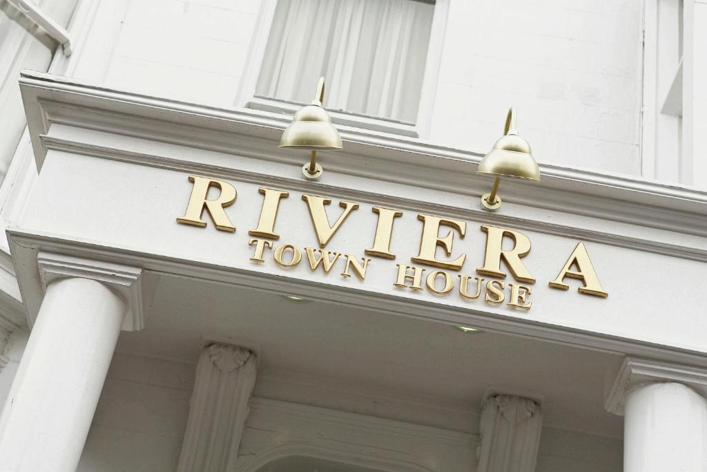 Riviera Town House Image 3