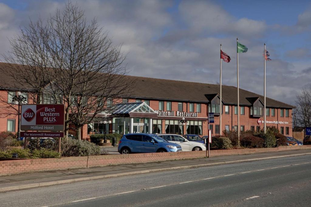 Best Western Plus Milford Hotel Image 2