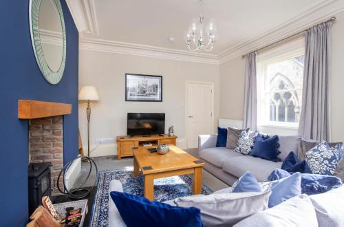 Patrick's Pool- 4 Bedroom,4 Bathroom, Most Central Luxury Townhouse! Image 2