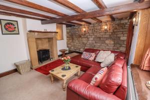 Chomley Cottage Image 2