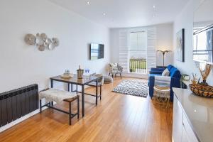 Host & Stay - The Connell Image 11