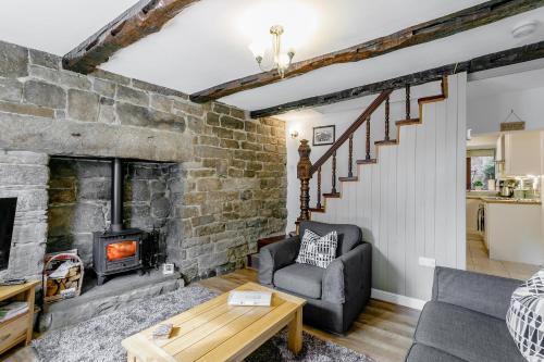 Weavers Cottage, Hebden Bridge Image 4