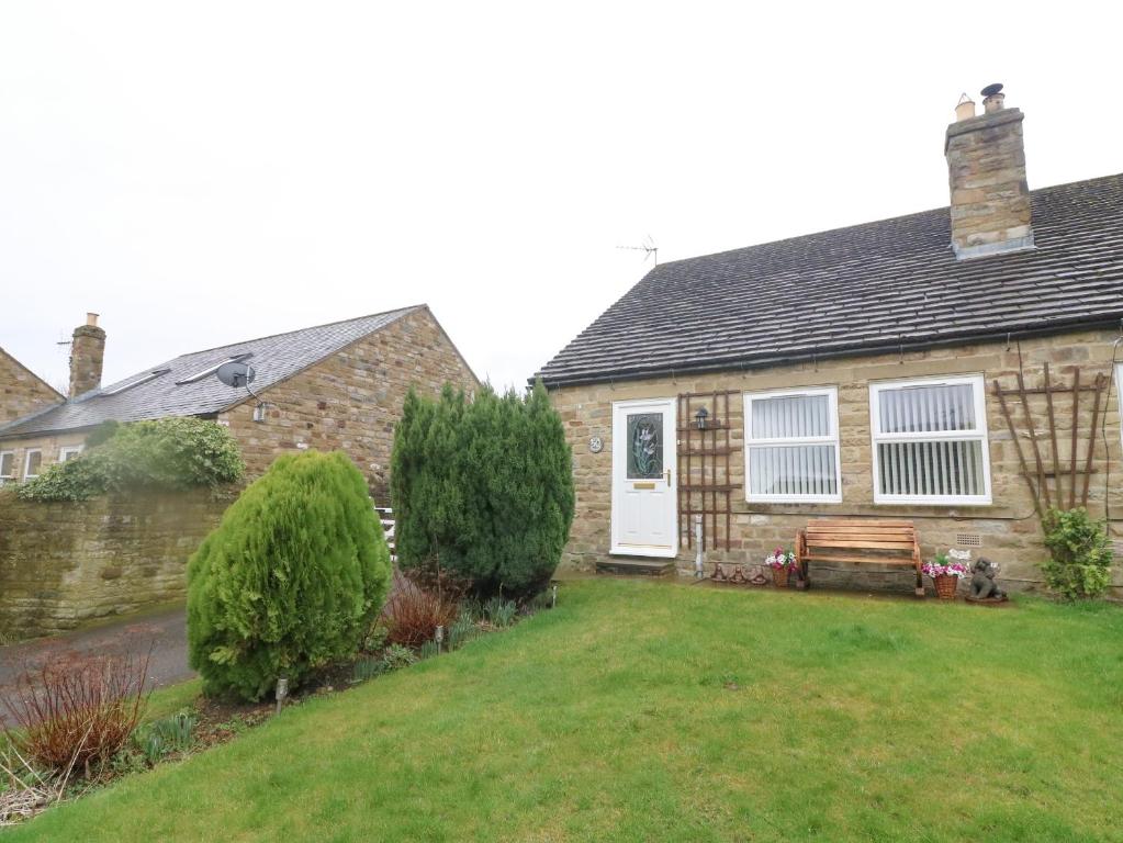 Spring Cottage Image 2