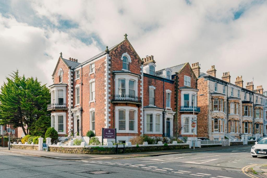 Rowntree Lodge Image 1