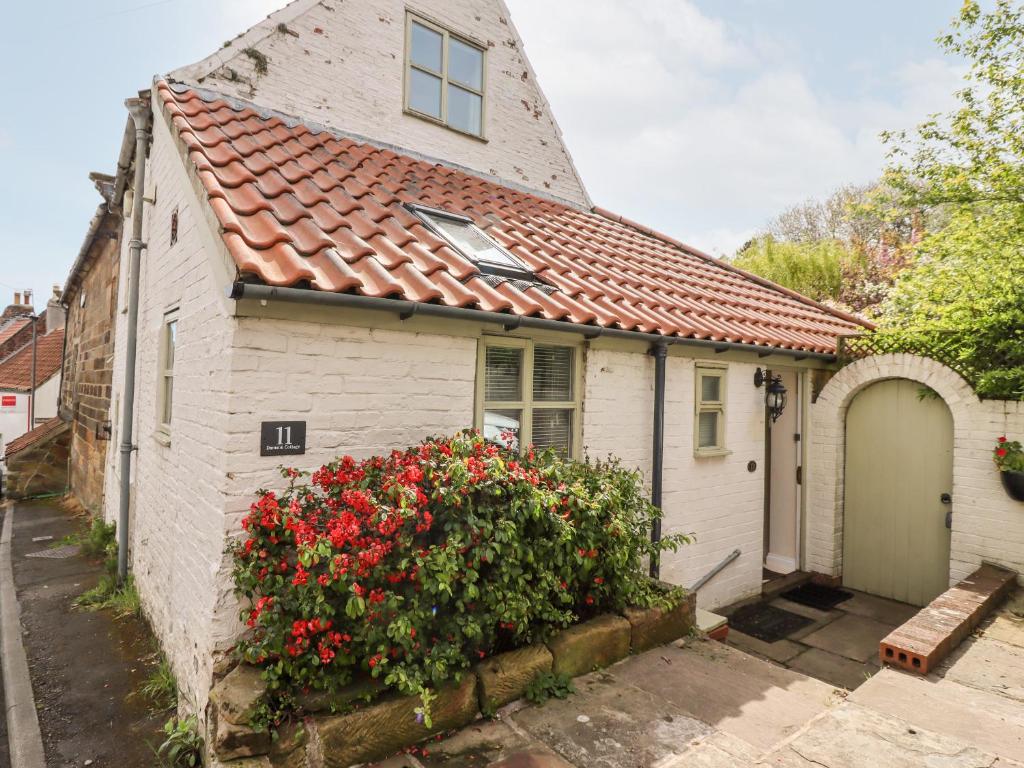Damson Cottage Image 1