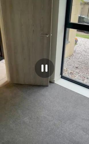 LEEDS LUX LIVING Image 2